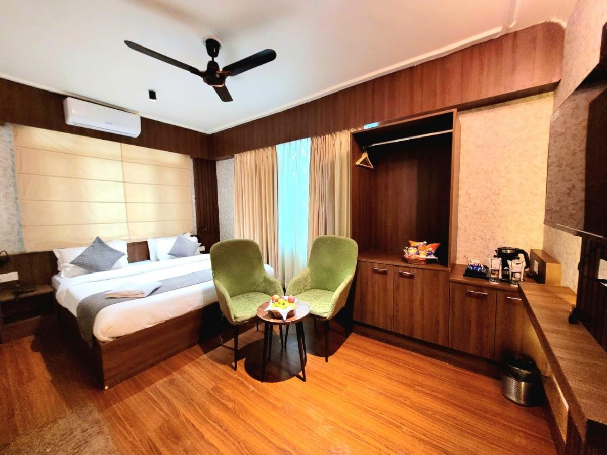Hotel Royal Plaza Srinagar  Luaran gambar