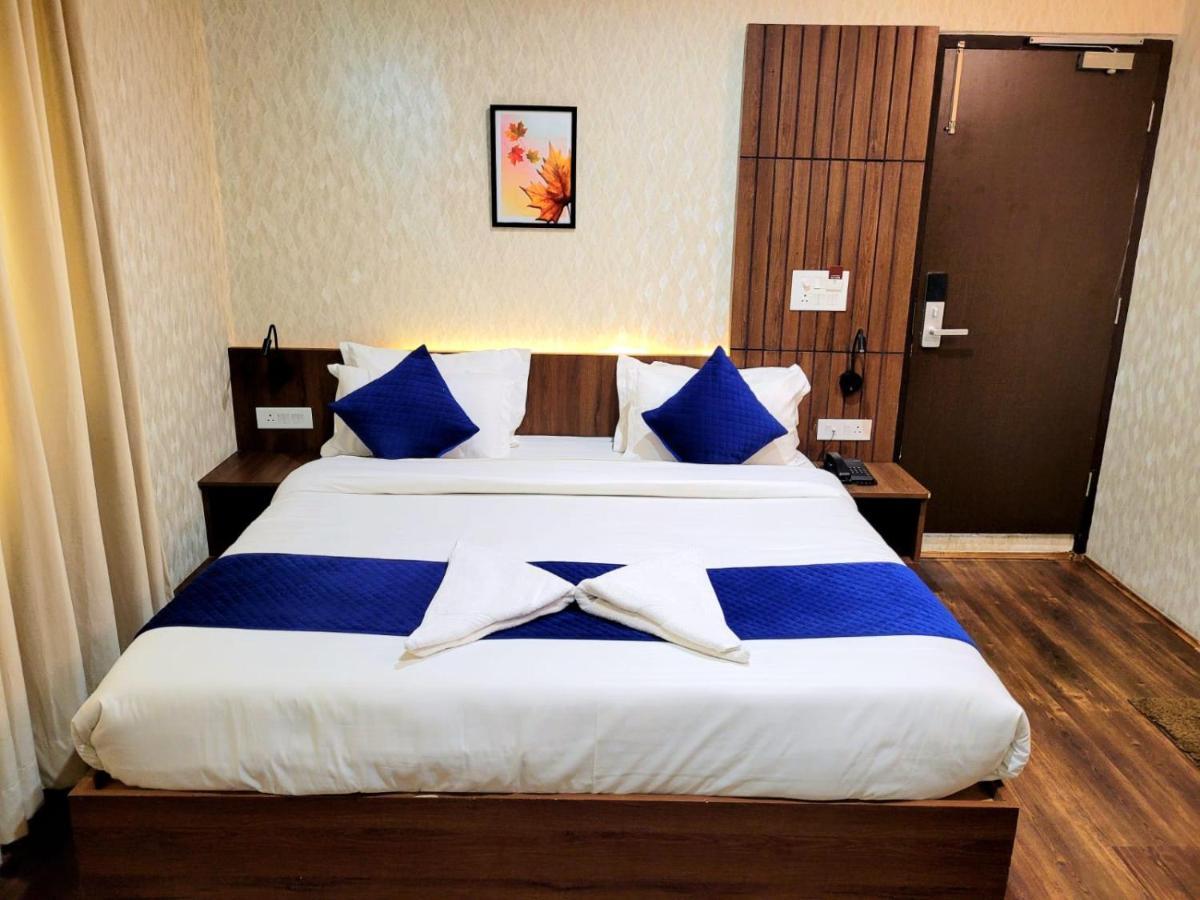 Hotel Royal Plaza Srinagar  Luaran gambar