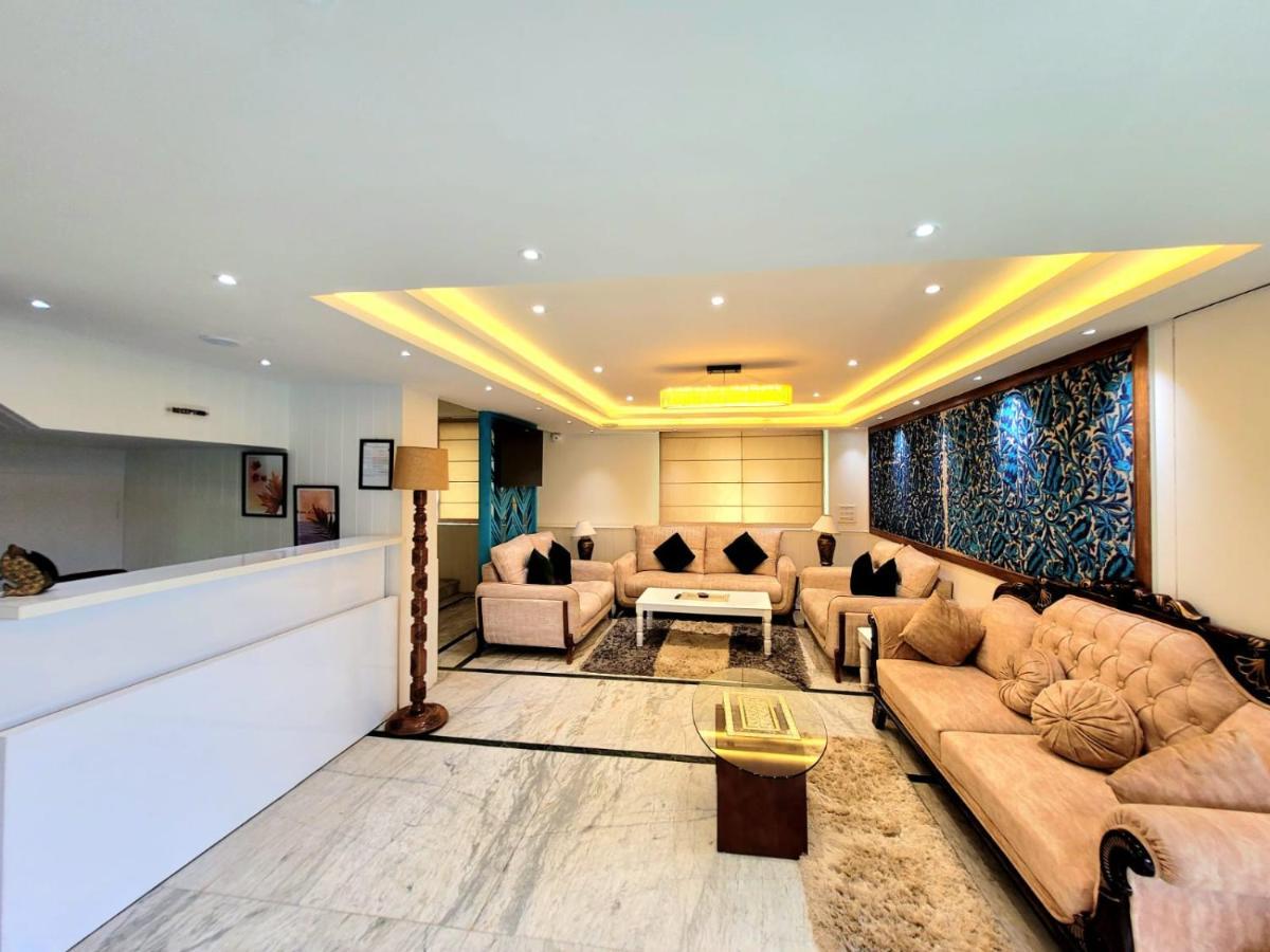 Hotel Royal Plaza Srinagar  Luaran gambar